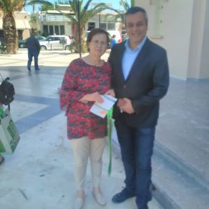 Οι κάτοικοι της Ν. Αλικαρνασσού αγκάλιασαν την τσάντα πολλαπλών χρήσεων του Ε.Σ.Δ.Α.Κ. Οι κάτοικοι της Ν. Αλικαρνασσού αγκάλιασαν την τσάντα πολλαπλών χρήσεων του Ε.Σ.Δ.Α.Κ.