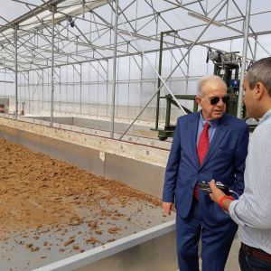 Επίσκεψη Δημάρχου Ηρακλείου στο εργοστάσιο του LIFE F4F Επίσκεψη Δημάρχου Ηρακλείου στο εργοστάσιο του LIFE F4F