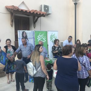 Ενημέρωση και διάθεση της τσάντας πολλαπλών χρήσεων του ΕΣΔΑΚ στον Κρουσώνα Ενημέρωση και διάθεση της τσάντας πολλαπλών χρήσεων του ΕΣΔΑΚ στον Κρουσώνα