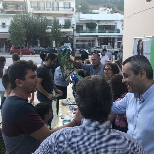 Ενημέρωση και διάθεση της τσάντας πολλαπλών χρήσεων του ΕΣΔΑΚ στον Κρουσώνα Ενημέρωση και διάθεση της τσάντας πολλαπλών χρήσεων του ΕΣΔΑΚ στον Κρουσώνα