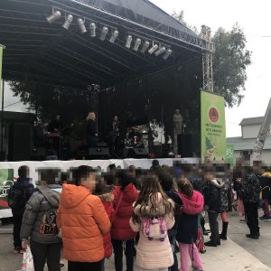 Κέφι, χορός, τζαζ και ανακύκλωση στην πλατεία Ελευθερίας Κέφι, χορός, τζαζ και ανακύκλωση στην πλατεία Ελευθερίας